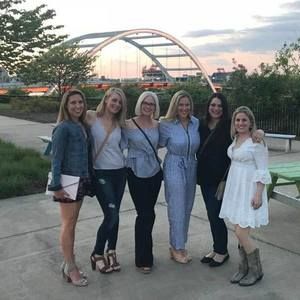 Meet your Posher, Kara